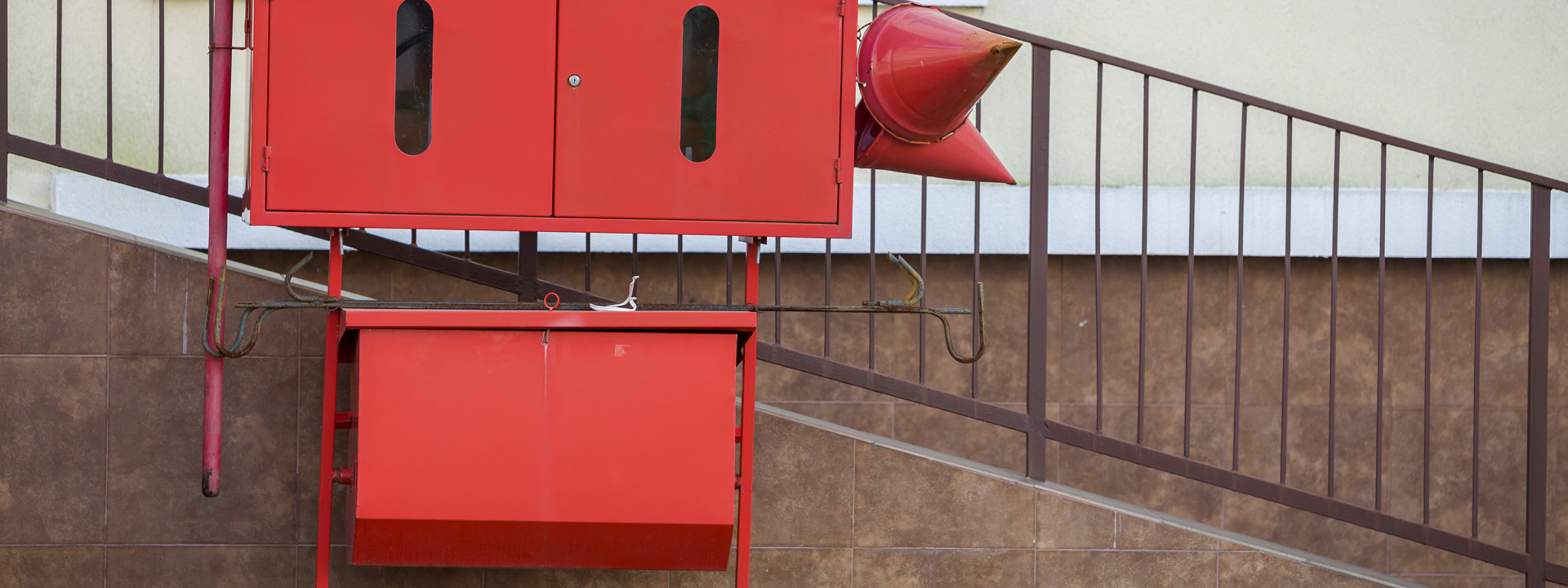 Red fire protection